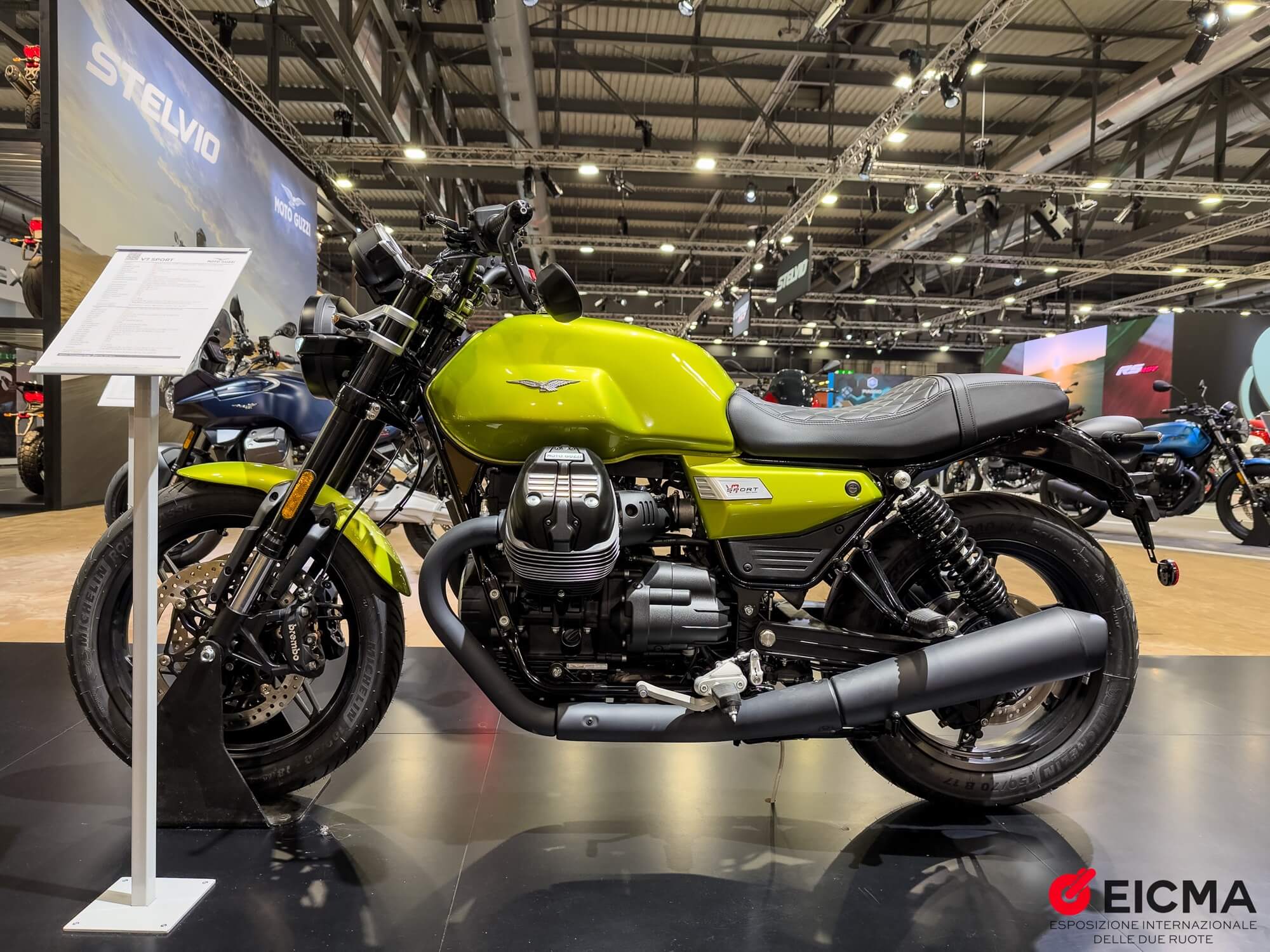 NOVITÀ MOTO GUZZI 2025: NUOVA GAMMA V7, CON L’ICONICA SPORT, GAMMA V100 MANDELLO CON L’INEDITA VERSIONE MANDELLO WIND TUNNEL, STELVIO DUECENTO TRIBUTO